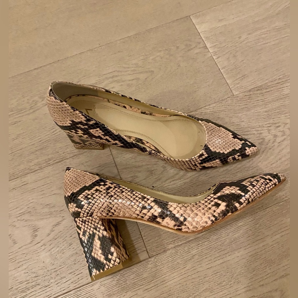 Marc Fisher ZALA pump size 7.5 in blush